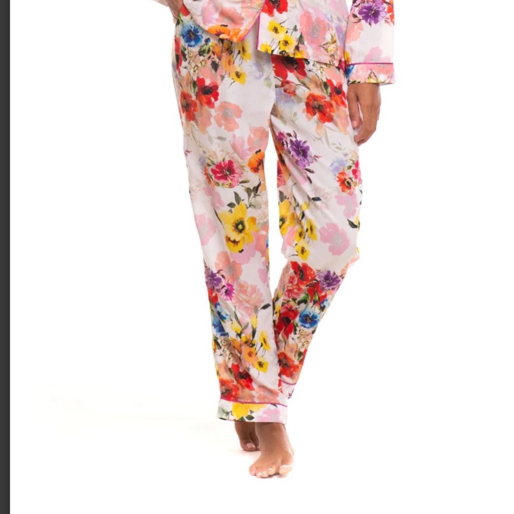 TOLANI Collection Printed Floral  Pajama Pants  Size Medium